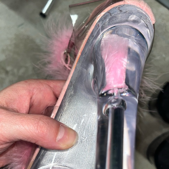 Women's Platform Pleaser Heels - Picture 10 of 10